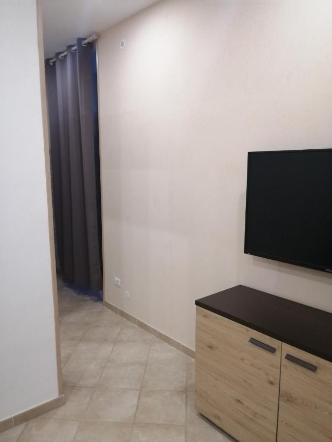 Apartmán Ad Un Passo Dal Duomo "2" Neapol Exteriér fotografie