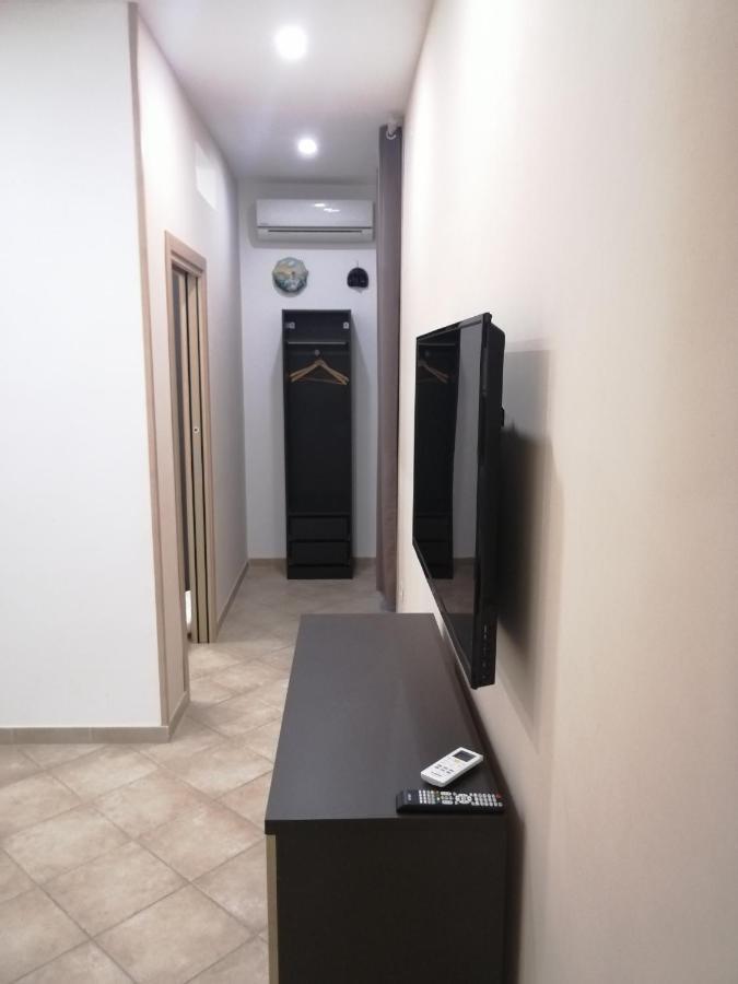 Apartmán Ad Un Passo Dal Duomo "2" Neapol Exteriér fotografie