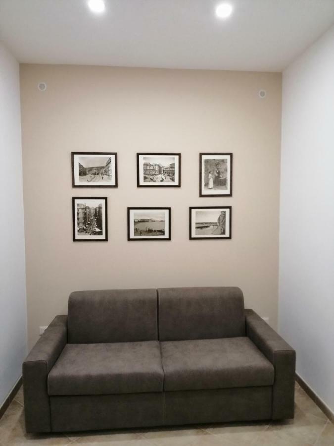 Apartmán Ad Un Passo Dal Duomo "2" Neapol Exteriér fotografie