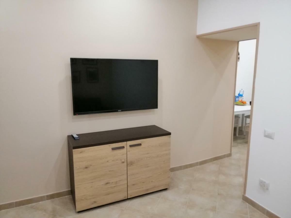 Apartmán Ad Un Passo Dal Duomo "2" Neapol Exteriér fotografie