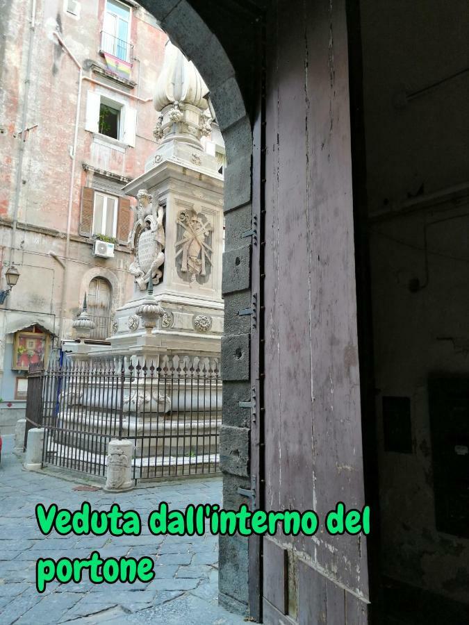 Apartmán Ad Un Passo Dal Duomo "2" Neapol Exteriér fotografie